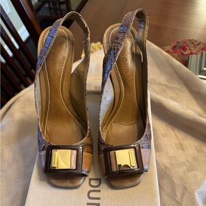 Dumond Brown and Tan Peep-Toe Heels. Great condition except inner sole peel off